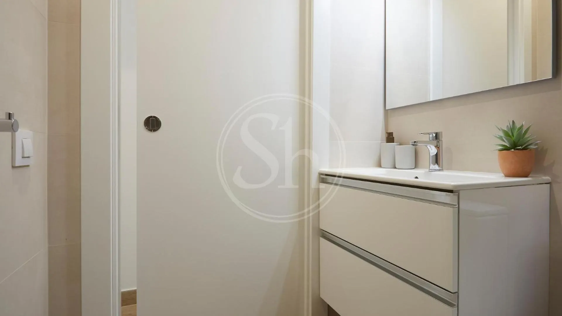 Hermoso Apartamento Junto A La Sagrada Familia Barcelona
