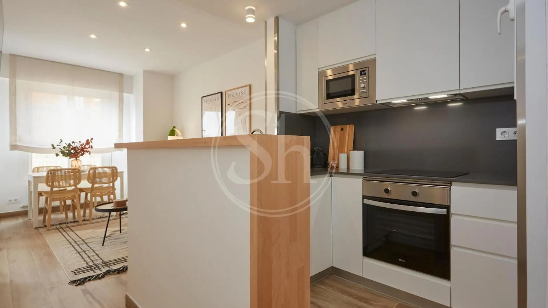 Hermoso Apartamento Junto A La Sagrada Familia Barcelona 0*,