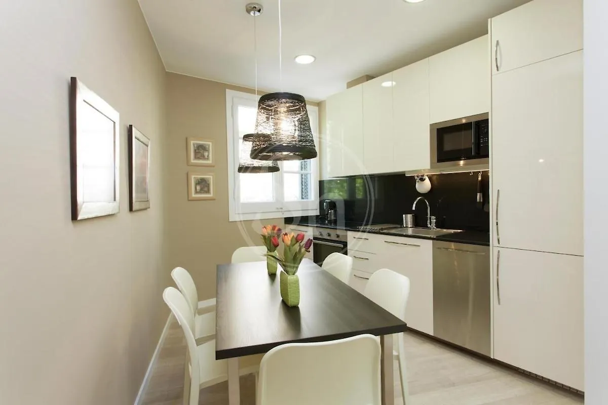 Apartment Hermoso Apartamento Junto A La Sagrada Familia Barcelona Spain