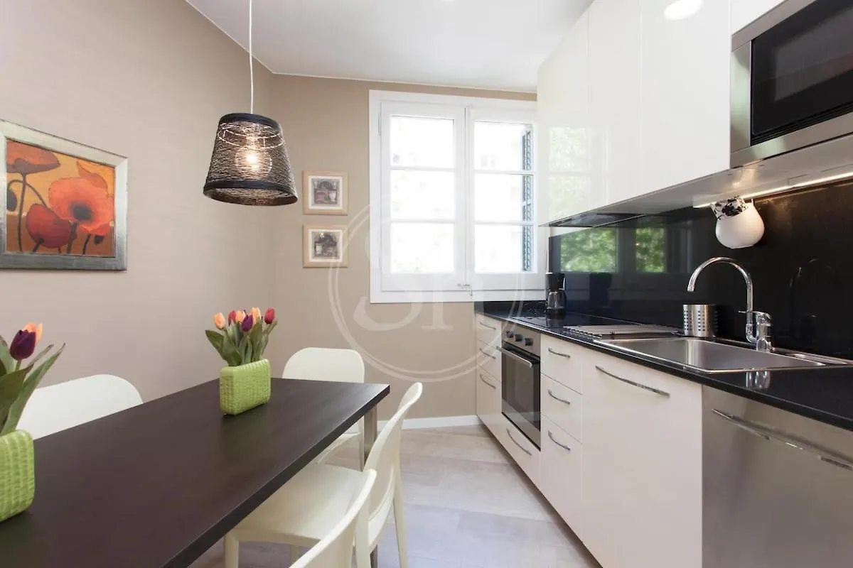 Hermoso Apartamento Junto A La Sagrada Familia Barcelona